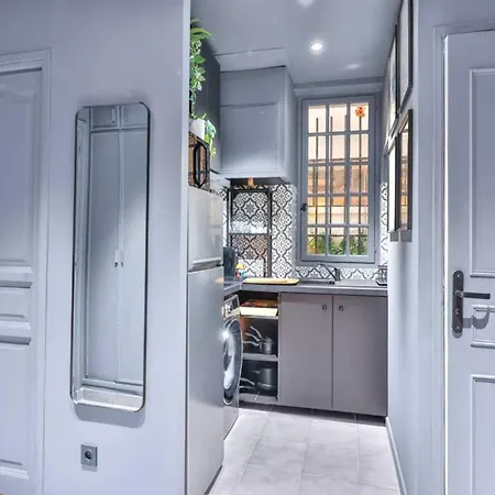 Modern Flat - Passage Des Petites Ecuries - Mobility Lease Apartment